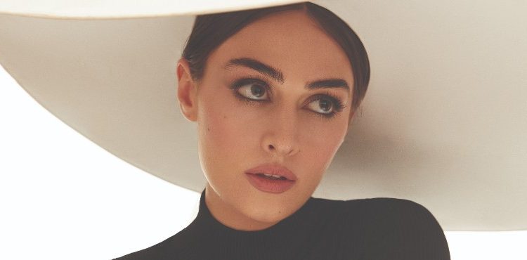 Esra Bilgiç: “Yakın arkadaşımla müzik yapma hayalimiz var.”