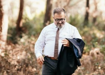 Ünlü Şair Abdurrahman Delen Gazetecilere Şiir Yazdı